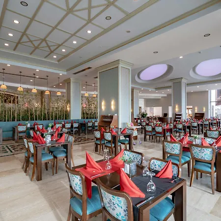 Hotell Royal Teos Thermal Clinic & - Halal