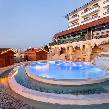 Royal Teos Thermal Clinic & - Halal 5*