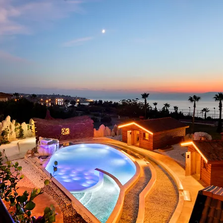Royal Teos Thermal Clinic & - Halal Hotel
